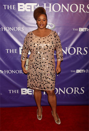 Illustration for article titled BET Honors 2008: Chapeaus And Sparkles A-Plenty